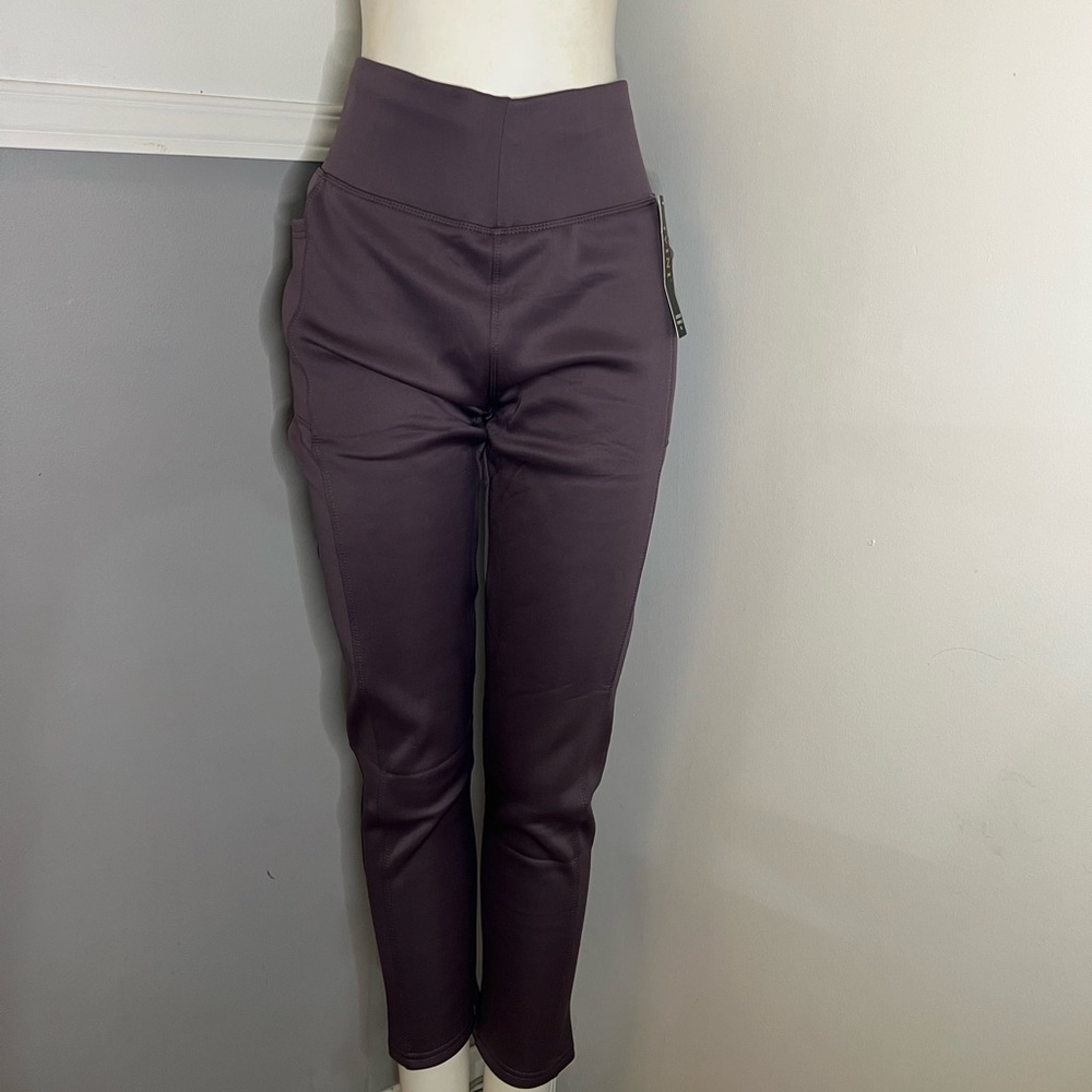 Purple pocket leggings